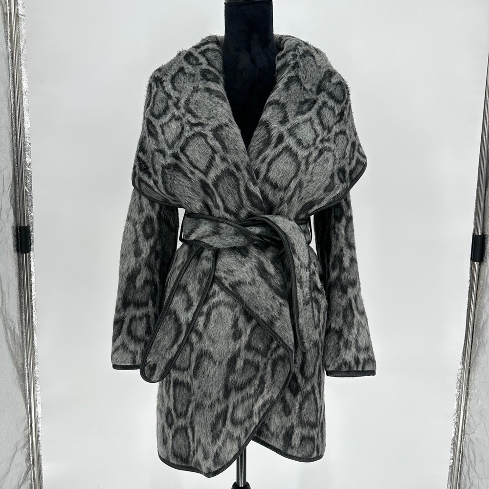 Diane Von Furstenberg Leopard Print‎ Wrap Coat Hooded Leather Trim XS Authentic